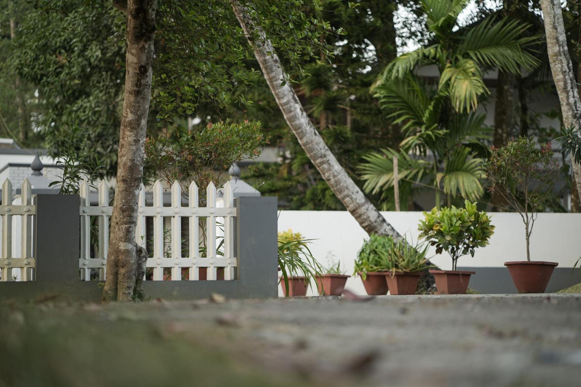 Marari Bobans Villa Mararikulam Exterior photo